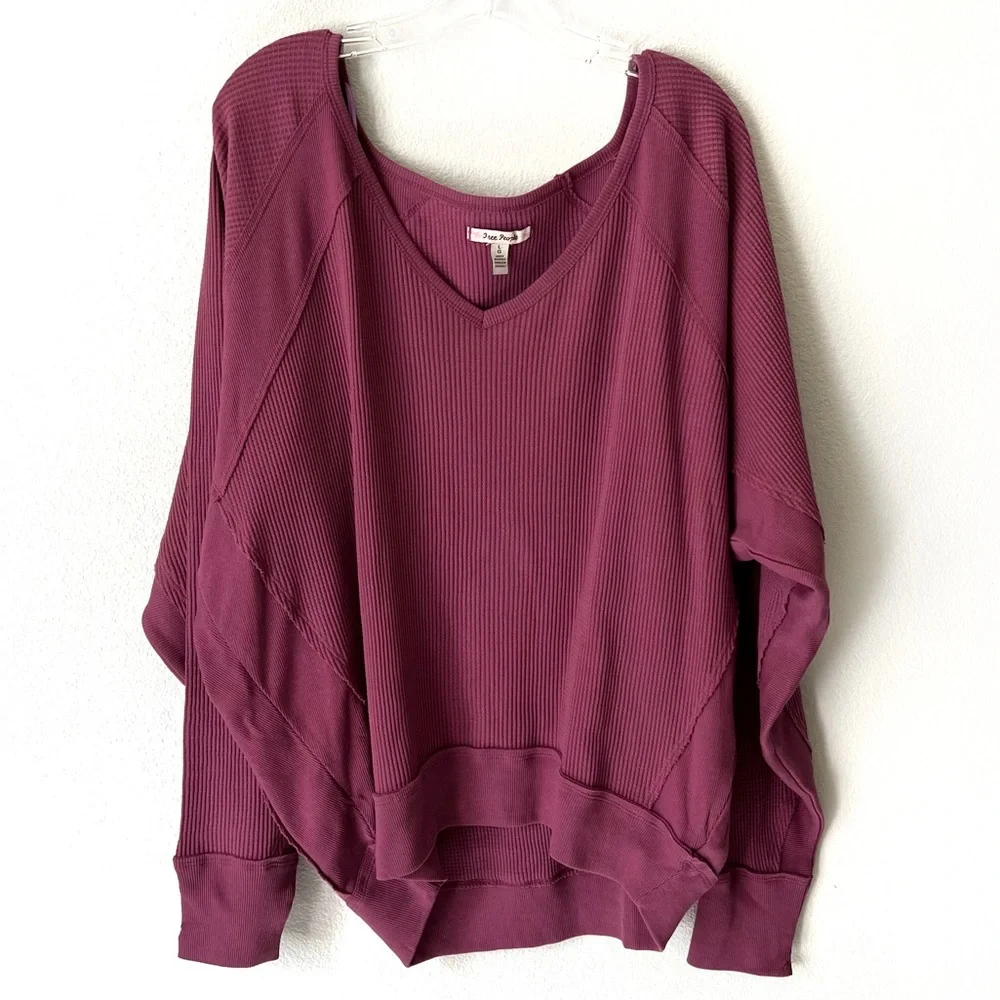 FREE PEOPLE SANTA CLARA THERMAL OVERSIZED TOP MULBERRY V-NECK  PULLOVER … - Picture 9 of 14